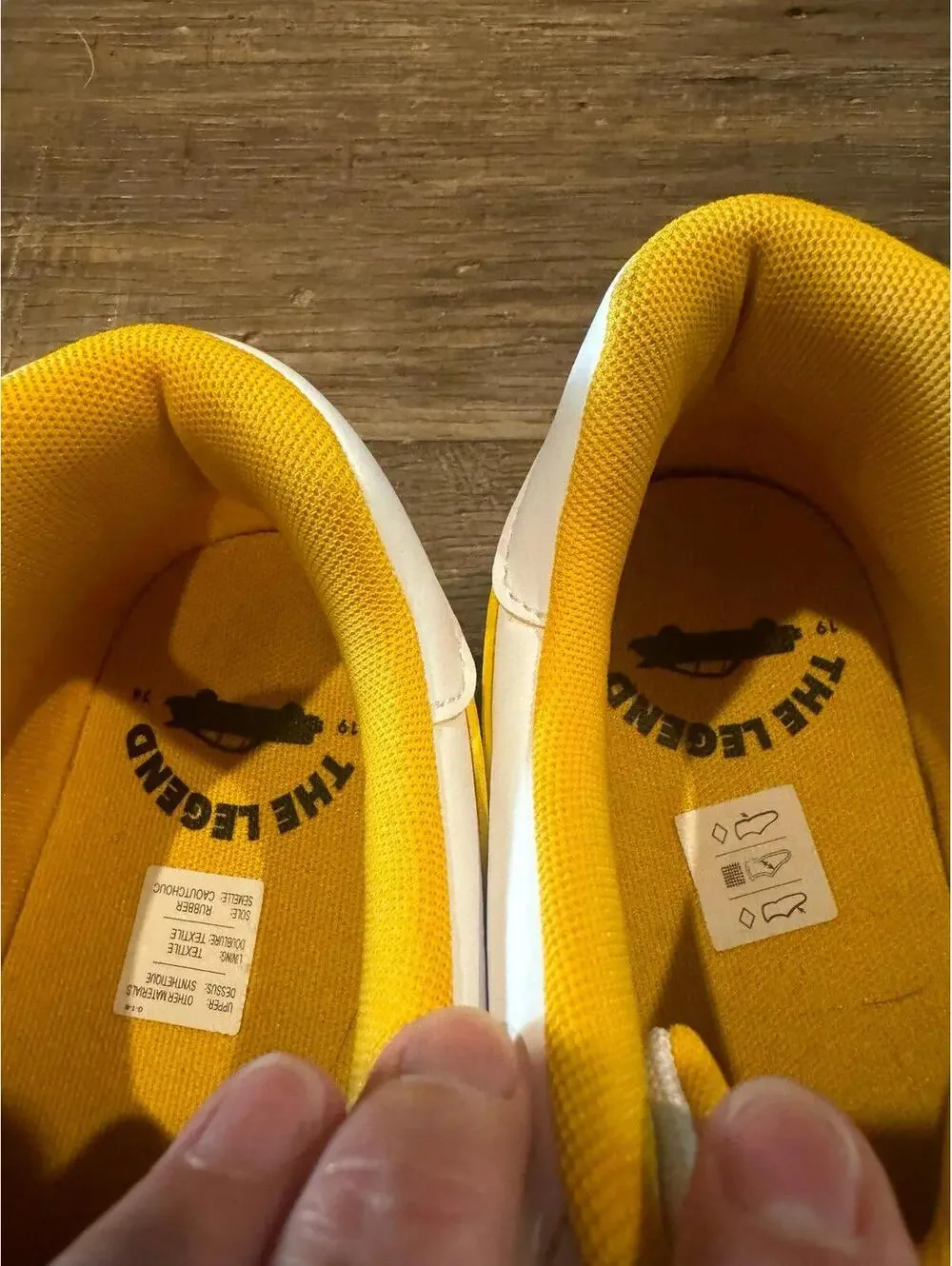 Puma Porsche Legacy Caven 2.0 Sneakers Yellow/White Sz 13 EUC